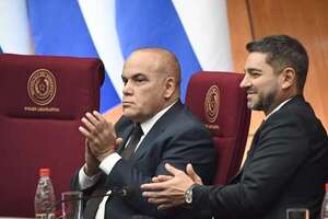 Oposición denuncia atropello democrático en el Senado y advierte maniobra para garantizar la sucesión presidencial para HC  - Política - ABC Color