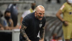 Jorge Sampaoli vuelve a asumir el mando del Atlético Mineiro