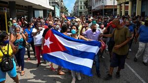 Cuba registra récord de más de 1.000 protestas contra régimen de Miguel Díaz-Canel