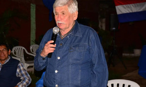 Intendente de Limpio expresa apoyo a Nicolás Maduro en medio de tensiones con EE.UU. - OviedoPress