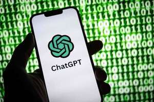 Transformación en ChatGPT: OpenAI aborda la seguridad emocional de jóvenes tras críticas y demandas - Tecnología - ABC Color