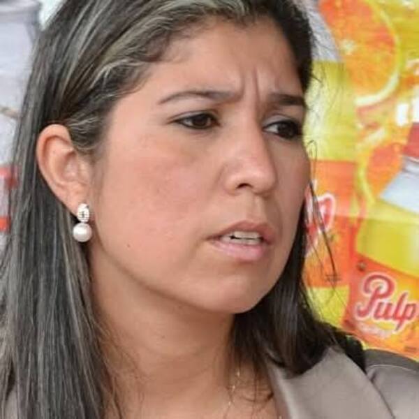 Popular / ¡Ña fiscala ordenó detención de poli que mató a asaltante!