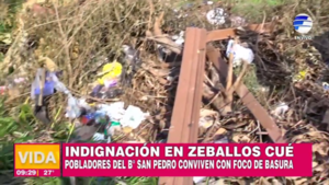 Indignación en Zaballos Cué: Pobladores del barrio San Pedro conviven con foco de basura