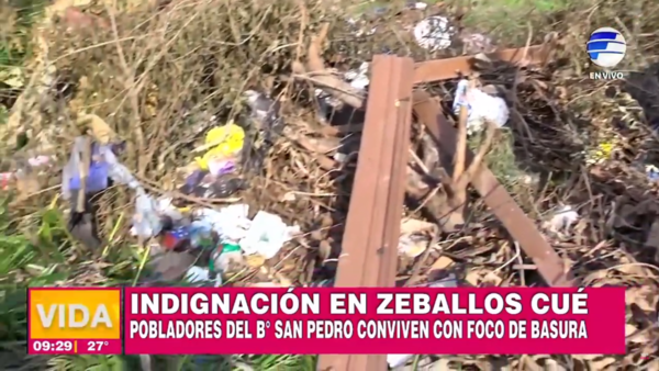 Indignación en Zaballos Cué: Pobladores del barrio San Pedro conviven con foco de basura