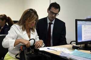Fijan fecha para juicio oral a abogada de RGD por denuncias falsas - Nacionales - ABC Color