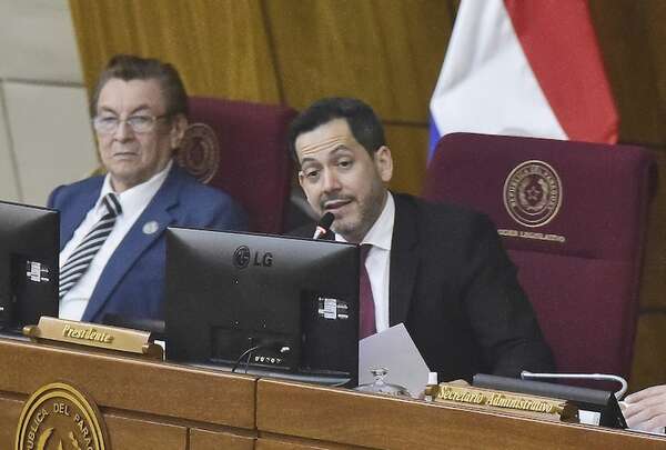 Abed no descarta “eternizar” a Latorre como titular de Diputados - Política - ABC Color