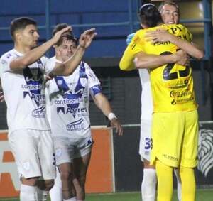 Ameliano salva continuidad en la copa gracias a los penales - La Tribuna