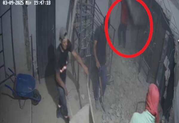 Video: obrero murió en pleno trabajo de demolición en depósito - Nacionales - ABC Color