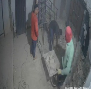 Tragedia en el Mercado 4: joven albañil muere aplastado en una obra - trece