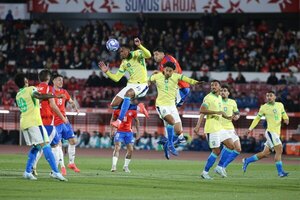 Versus / Brasil prueba piezas de cara al Mundial ante el desahuciado Chile