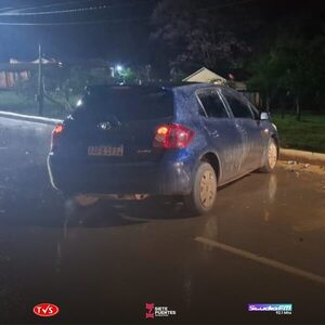 BIOQUÍMICA PROTAGONIZÓ ACCIDENTE CON VUELCO CERCA DEL HOSPITAL GENERAL DE ITAPÚA - «TVS DIGITAL»
