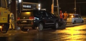 Mujer perdió control de su vehículo al esquivar a un perro y chocó