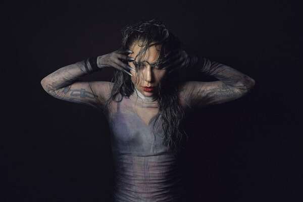Lady Gaga estrena video de “The Dead Dance” - Mundo - ABC Color