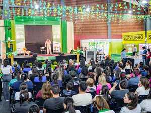 Primeros días de la XXI Libroferia Encarnación se viven con intensa agenda cultural y nutrida concurrencia