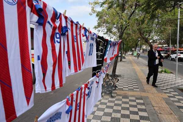 Policía prepara operativo en inmediaciones del Defensores