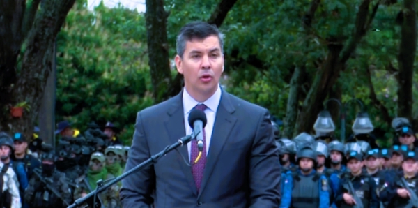 Peña participa de la conmemoración del Día del Agente de Policía