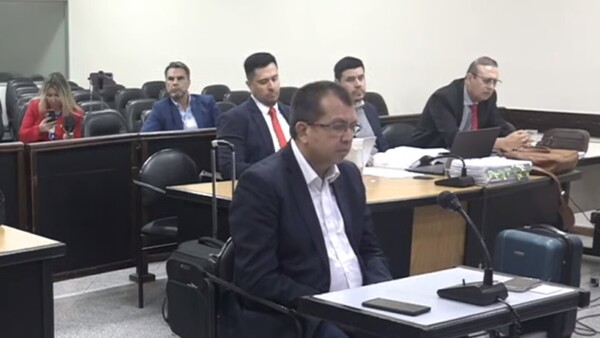 Senador Osorio dice que denunció a Erico Galeano por falsificación