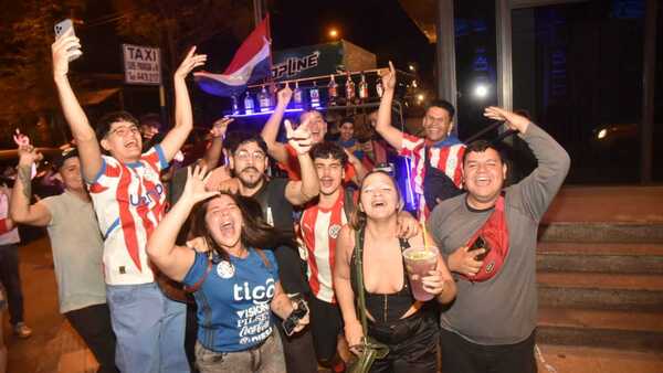 Los albirrojos recorrerían el casco histórico de Asunción