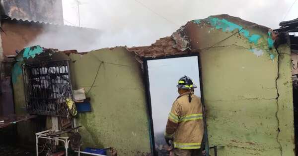 La Nación / PJC: pareja de adultos mayores pierde todo en un incendio