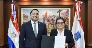 Bello apura la "desnenechización", mientras Karina Acuña refuerza la mayoría cartista en la Junta