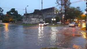Temporal azota Ñeembucú con granizadas y fuertes vientos - Nacionales - ABC Color