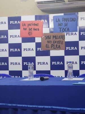 El PLRA quedó “sin luz” y no debatió eliminar la paridad - Política - ABC Color