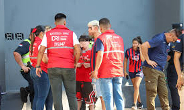 MINNA desplegará a los Chalecos Rojos en el partido de la Albirroja - OviedoPress