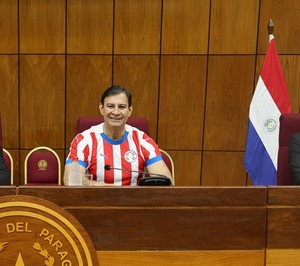 Congreso no buscará inflar presupuesto y descarta aumentos para legisladores - ADN Digital