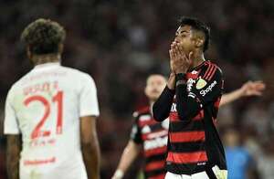 Bruno Henrique, atacante del Flamengo, condenado por manipulación de apuestas - Fútbol Internacional - ABC Color