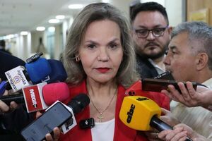 Samaniego cuestiona proyecto del Ejecutivo: "Es un plan de negocios, no una reforma real para el ciudadano"