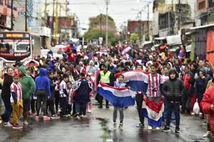 UIP critica posible feriado: “La verdadera celebración se da trabajando” - Economía - ABC Color
