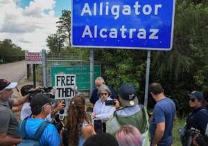 Corte de Apelaciones suspende la orden para desmantelar ‘Alligator Alcatraz’ en Florida - Mundo - ABC Color