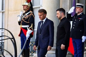 Emmanuel Macron dijo que 26 países se comprometieron a desplegar tropas o estar presentes para defender a Ucrania de Putin - ADN Digital