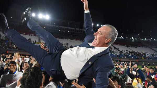 Gustavo Alfaro: "La noche tiene que ser interminable"
