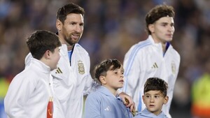 Lágrimas y goles: la despedida soñada de Messi en Buenos Aires