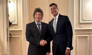 Santiago Peña será anfitrión de la cumbre conservadora en Asunción - OviedoPress