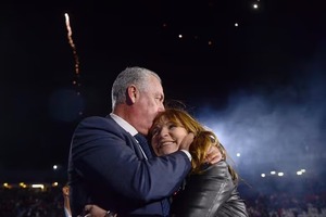 ¡La emocionante dedicatoria de Gustavo Alfaro a su esposa Daniela! - trece