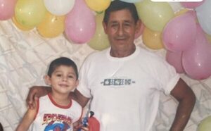 Versus / ¡Piel de gallina! El conmovedor mensaje de Julio Enciso a su difunto abuelo