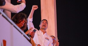Peña se sube a la euforia mundialista en medio de la crítica de los empresarios por el feriado