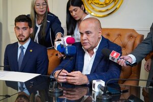 Reforma del transporte público: Bachi Núñez pide a sus colegas que planteen otra solución