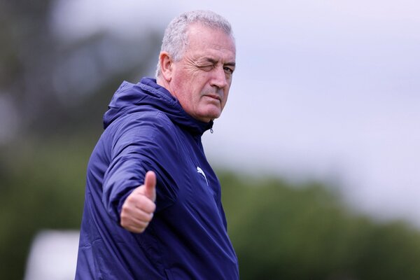 Redes, Riveros y Romero fueron convocados para el duelo ante Perú - trece