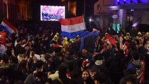 "Locura total": La repercusión internacional por el feriado en Paraguay