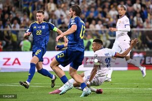 Versus / Francia supera a Ucrania en su primer paso camino al Mundial 2026