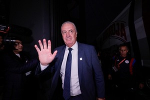 Representante de Alfaro: “La decisión de venir a Paraguay es toda de Gustavo” | Unicanal