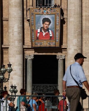 Popular / El italiano Carlo Acutis, «influencer de Dios», será el primer santo milenial