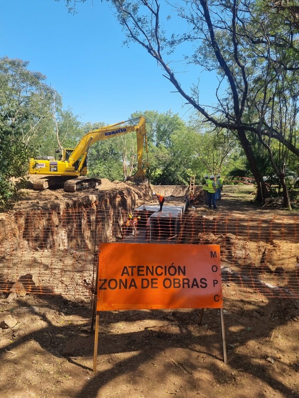 Obras de drenaje abren nuevo frente en el Corredor Vial Las Residentas - ADN Digital