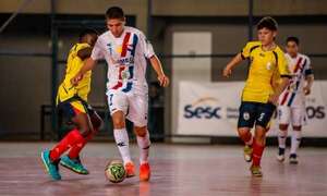Fútbol de salón: Buen inicio de albirrojitos en cuadrangular decisivo del Mundial C13 - Polideportivo - ABC Color