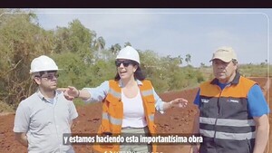 ¡Papelón! El MOPC publicó un video con música grosera
