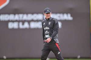 Perú con Paraguay, por evitar el último lugar de las Eliminatorias - Fútbol - ABC Color