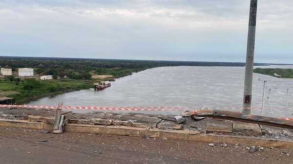 Video: buscan vehículo que habría caído al río Paraguay desde puente Nanawa - Nacionales - ABC Color